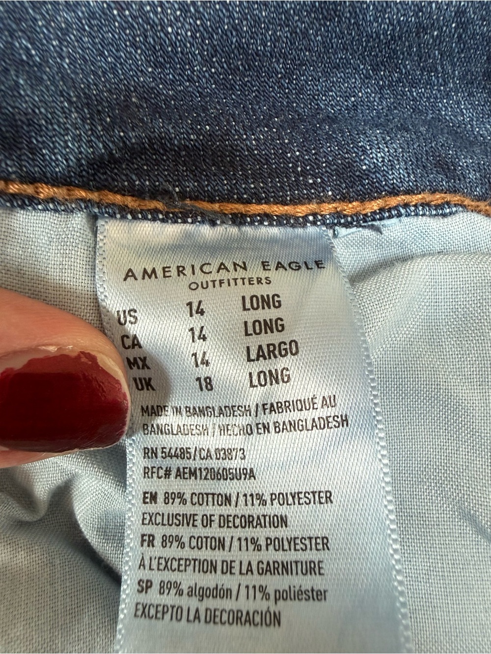 American Eagle Outfitters Women’s Dark Blue Boyfriend Jeans 14 LONG - Picture 11 of 13